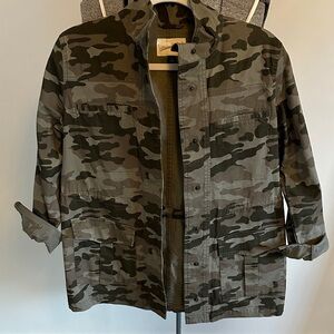 Target Universal Thread Camouflage Military Jacket